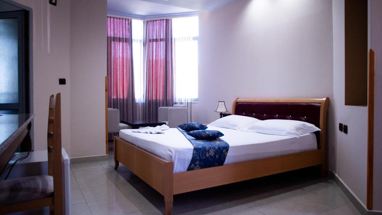 Alvero Hotel Përmet Eksteriør billede